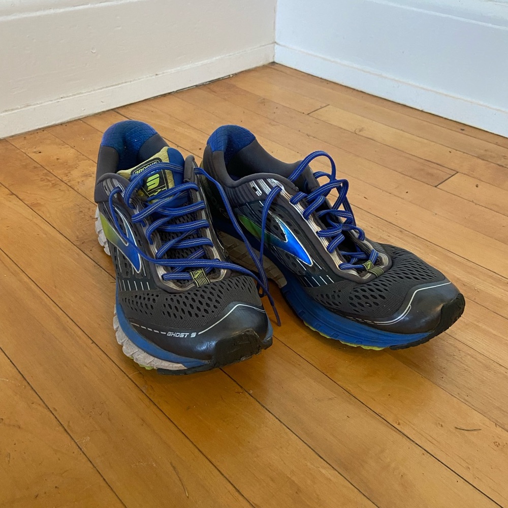 Men’s Brooks Ghost 9 in Size 11